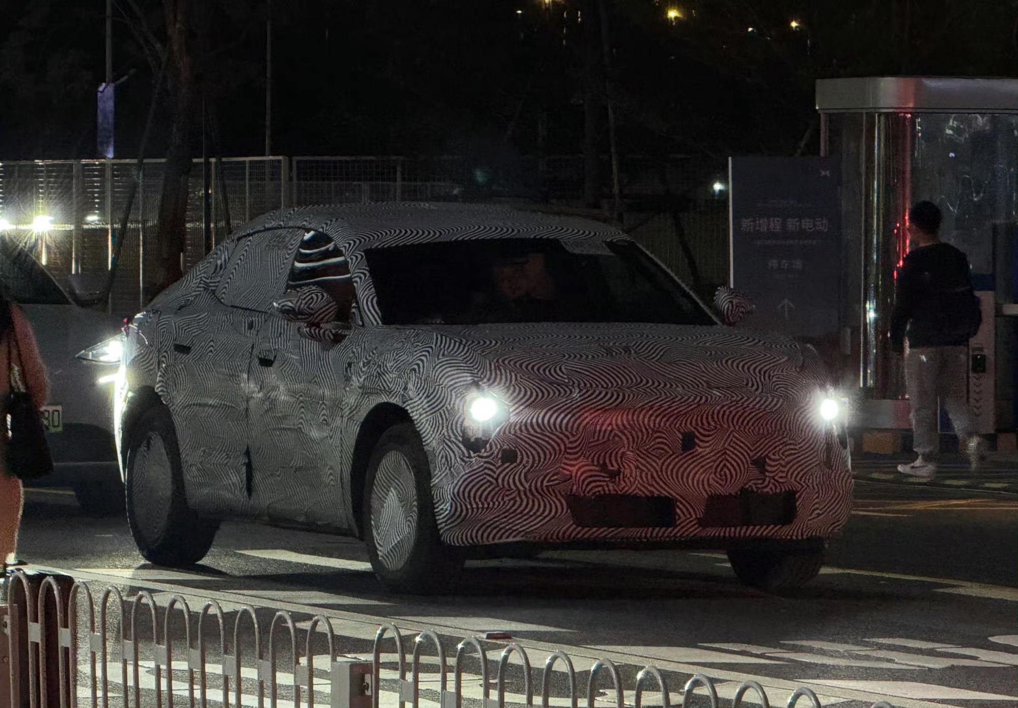 小鹏MONA M03把高阶智驾带入了10万级别，那小鹏MONA系列的首款SUV会