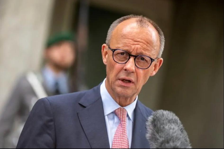德国媒体盛赞中国减少原油进口，挽救了全球经济
 
近日，德国主流媒体《德国之声》