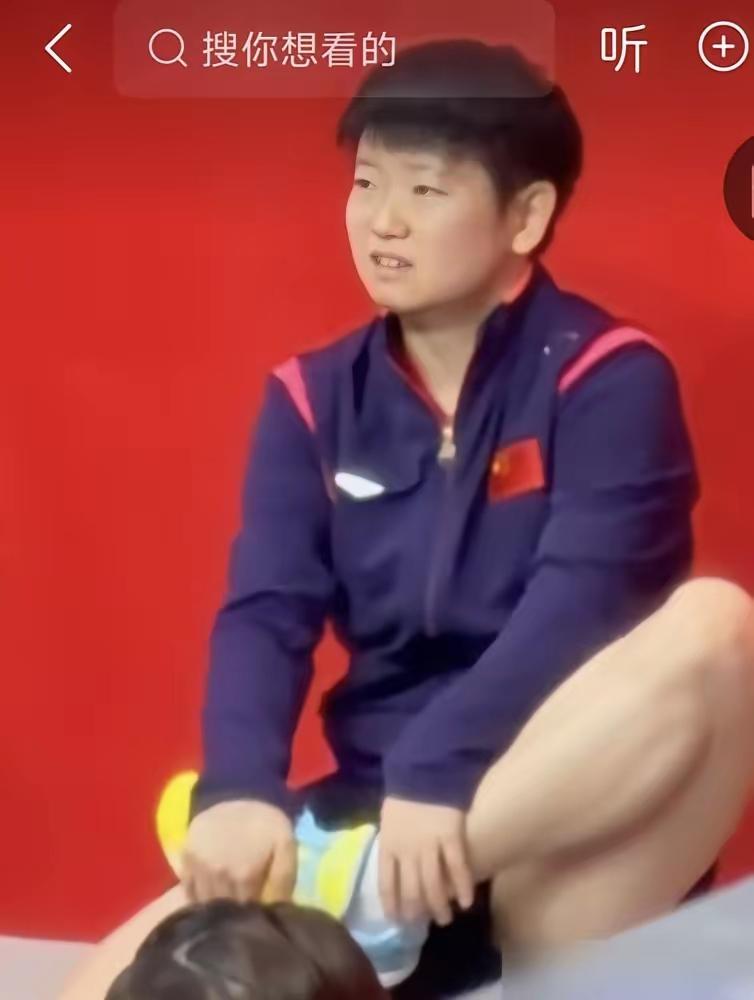 左脚踝韧带磨烂了，足底筋膜撕着疼，腰和手指全是慢性劳损，赛前一宿焦虑得睡不着，结