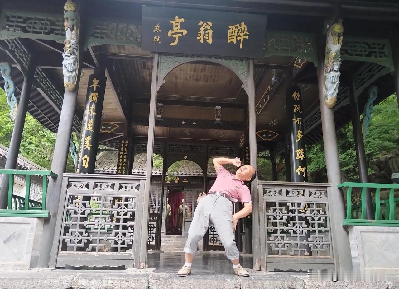 哪些人是旅游主力军吗?
有时间，有体力，有钞票，有高知，有情趣，有大爱，有攻略等