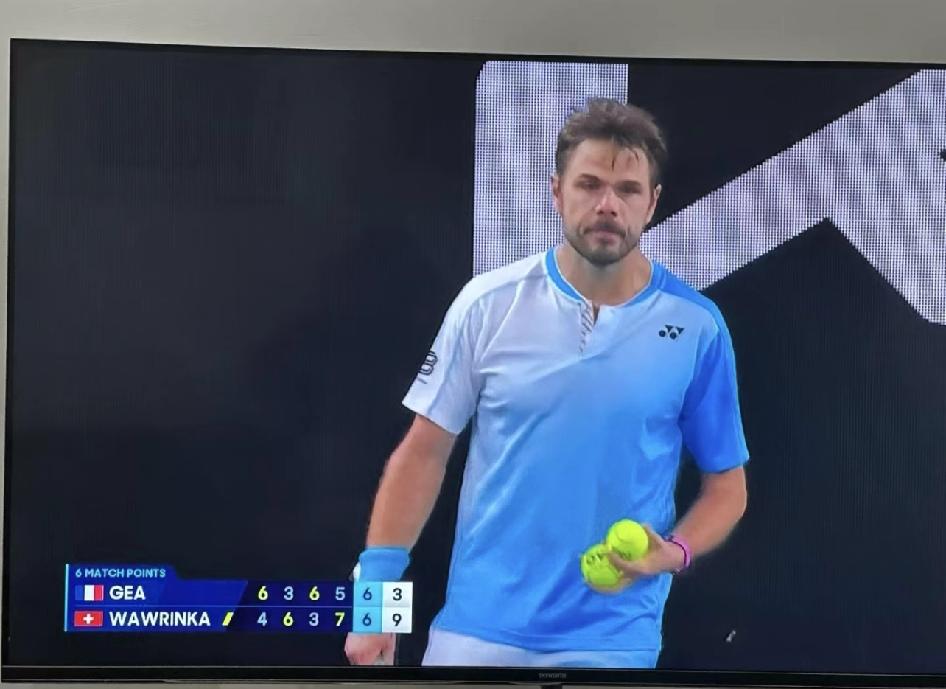 瓦林卡太神了！耗时4小时33分拿下比赛，这简直是创造奇迹啊！看完这场对决，我整个