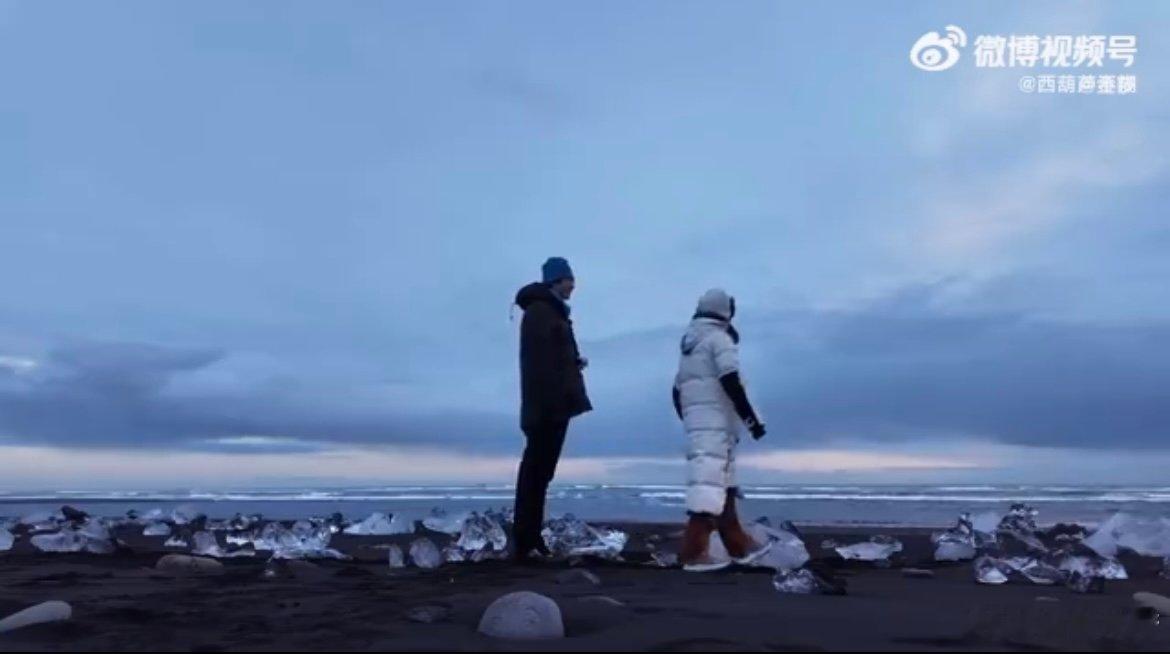 孙丞潇和金莎求婚了 以结婚为目的的恋爱太好磕！三年相互扶持彼此成就，冰岛的求婚是