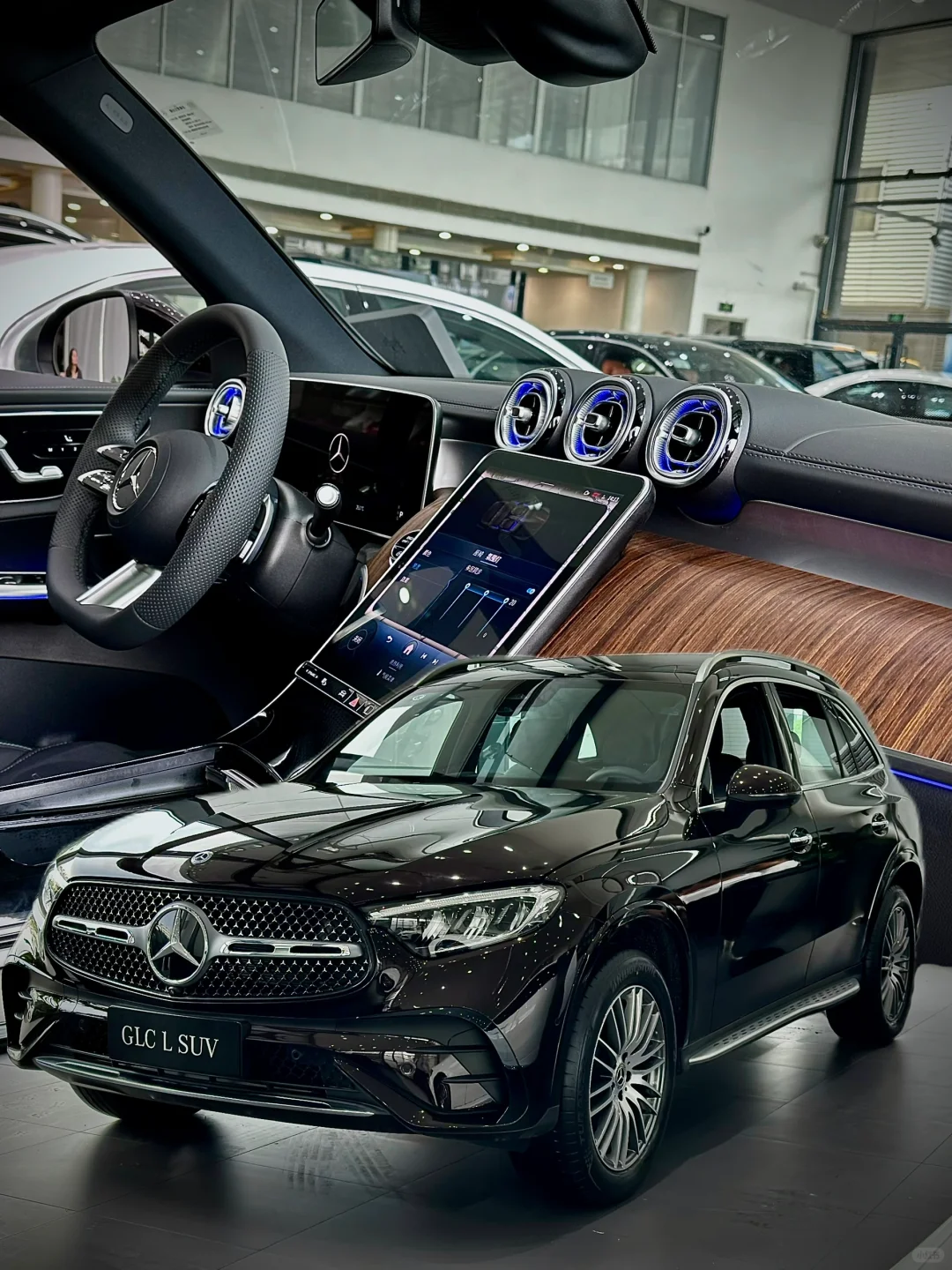 GLc300L红宝石黑，内黑现货