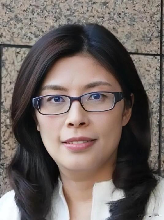 国民党主席已经越陷越深  谁能把郑丽文拉出来

自从当上国民党这个“烂摊子”的主