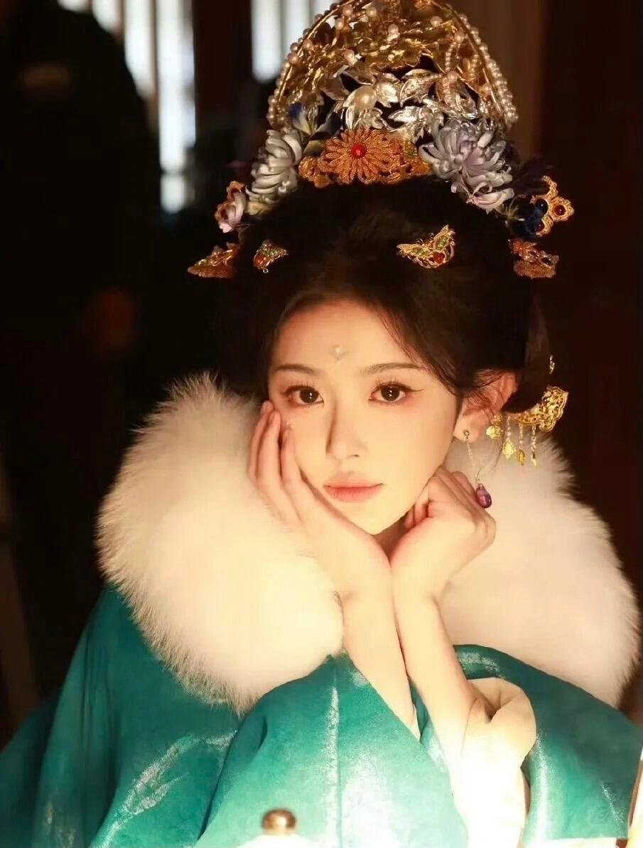 孔雪儿hi6录制到达孔雪儿青你2后首次hi6录制星光不负赶路人✨行程满档的孔雪儿