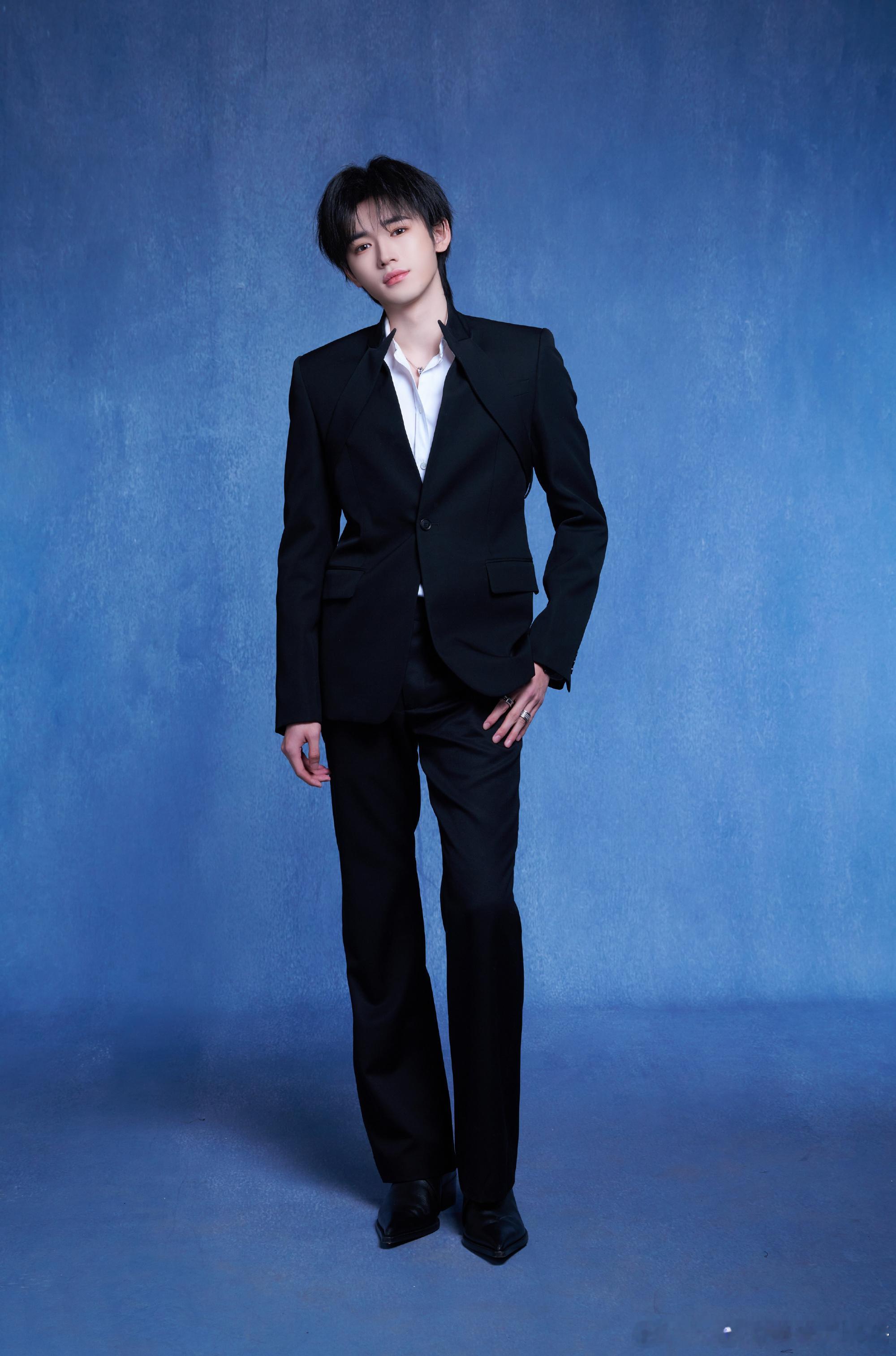 宋亚轩今天不是珍珠小子是帅气小子宋亚轩今天做帅气小子 捉到一只帅气小子 今天不珍