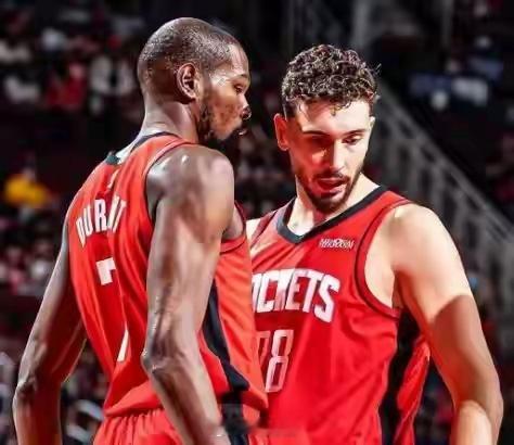 湖人109-110惜负魔术，火箭坐稳西部前四，排位优势扩大，但球队进攻空间狭窄、