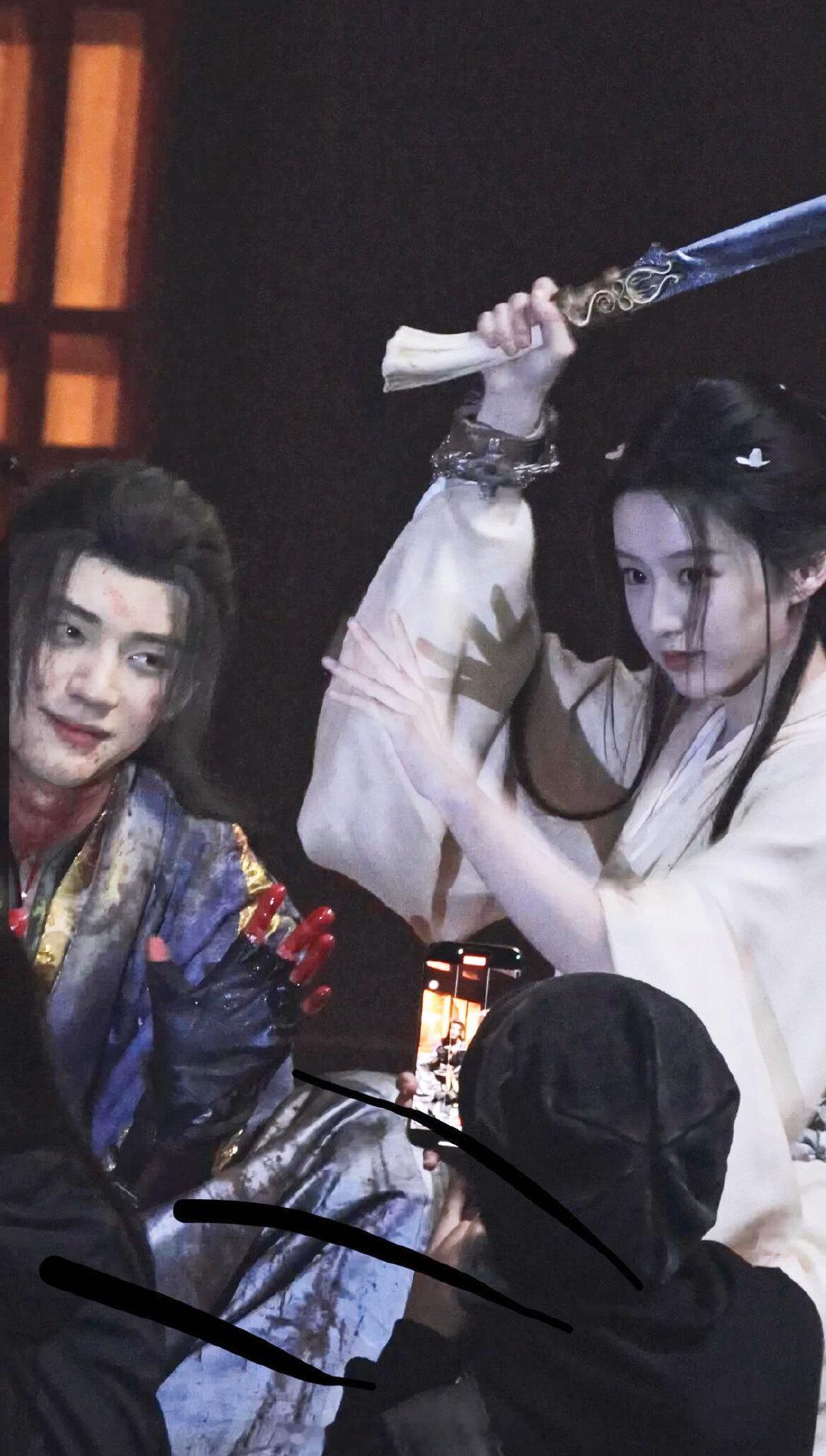 《江湖夜雨十年灯》最新路透图曝光，周翊然与包上恩同框画面美如画！二人在剧中饰演的