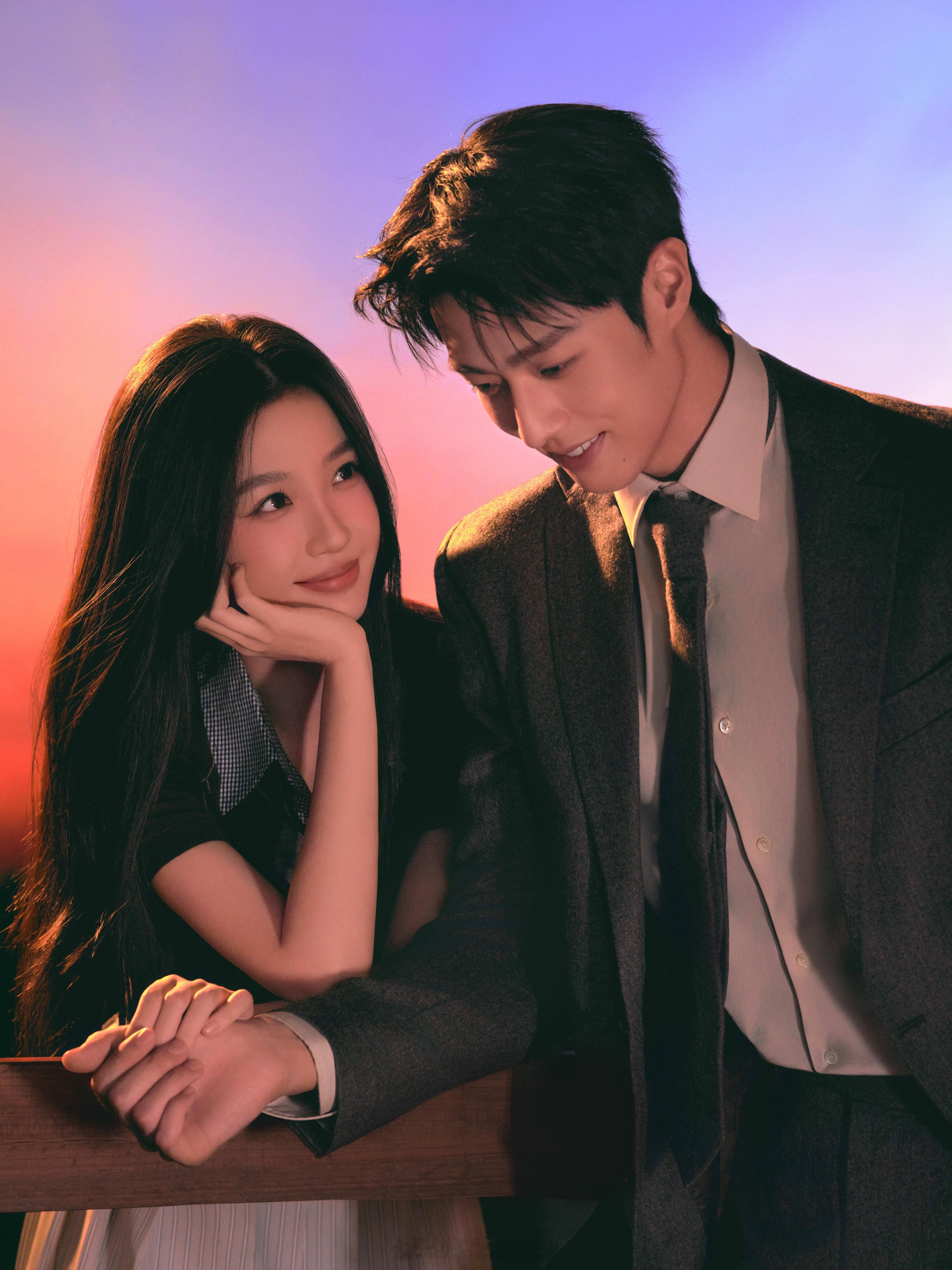 话说能合作上951虞书欣就偷着乐吧！不如先来期待虞书欣新剧《灿如繁星》吧！何与虞