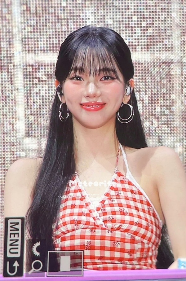 亲🇯🇵反🌸的柳智敏结婚时帮忙办酒席的知心大爸生的蜜大腿dun子 