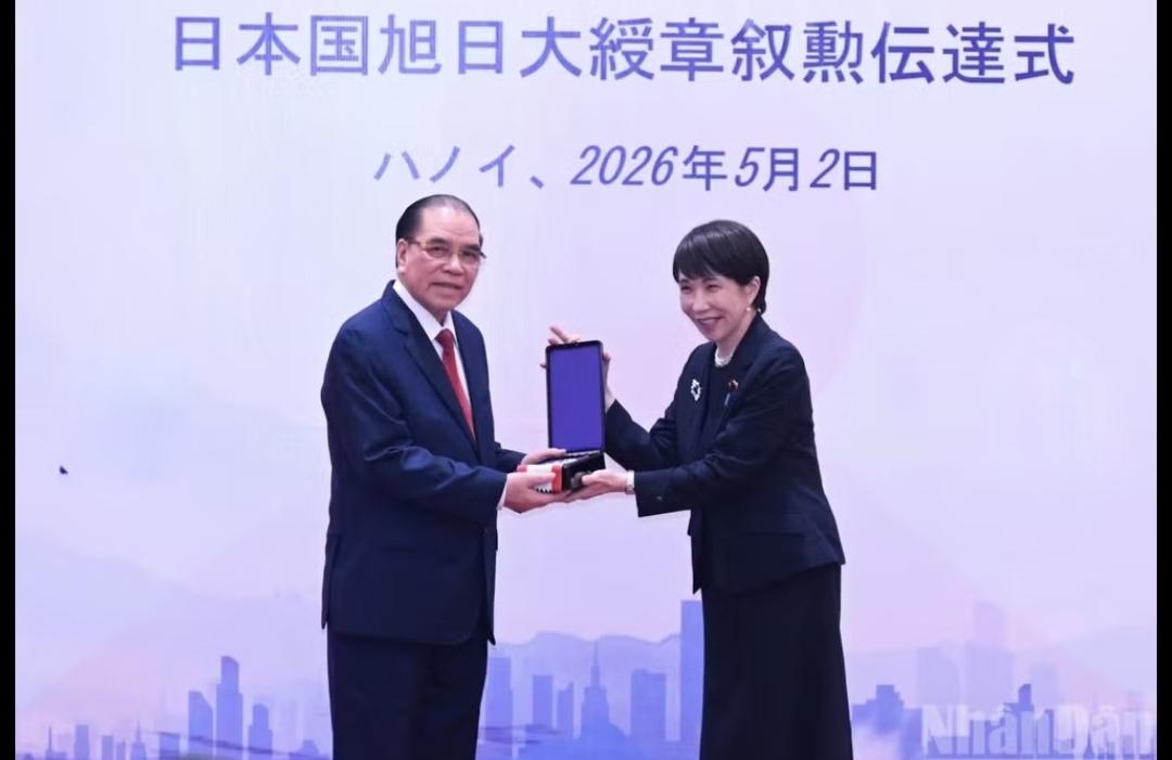 不值得祝贺！农德孟和阮晋勇获得日本最高级别荣誉——旭日勋章。

这是高市早苗向越