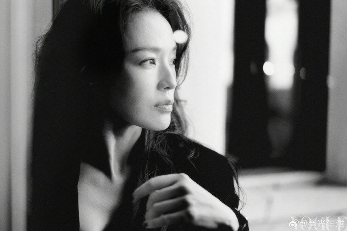 舒淇官宣代言小米汽车 两年前的许愿，今天真的实现了，还记得当年全网都在喊话，没想