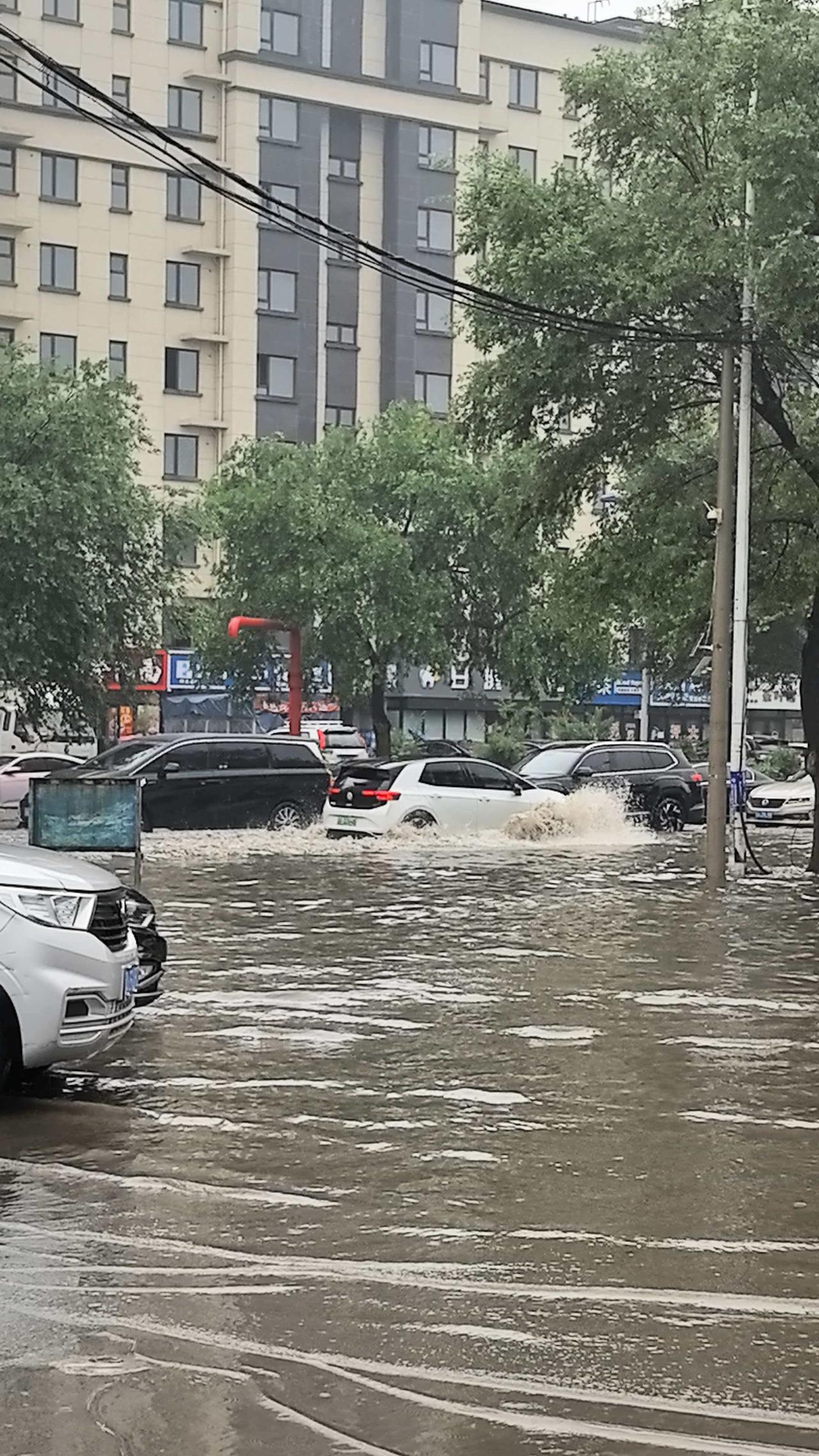 大雨天，雨后天晴啊。