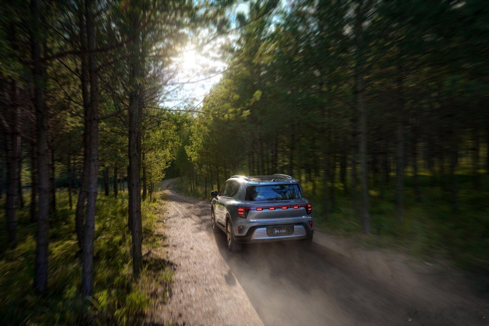 smart5 EHD 超级电混批量交付！5+2+7 全场景自由，4.4L 低油耗