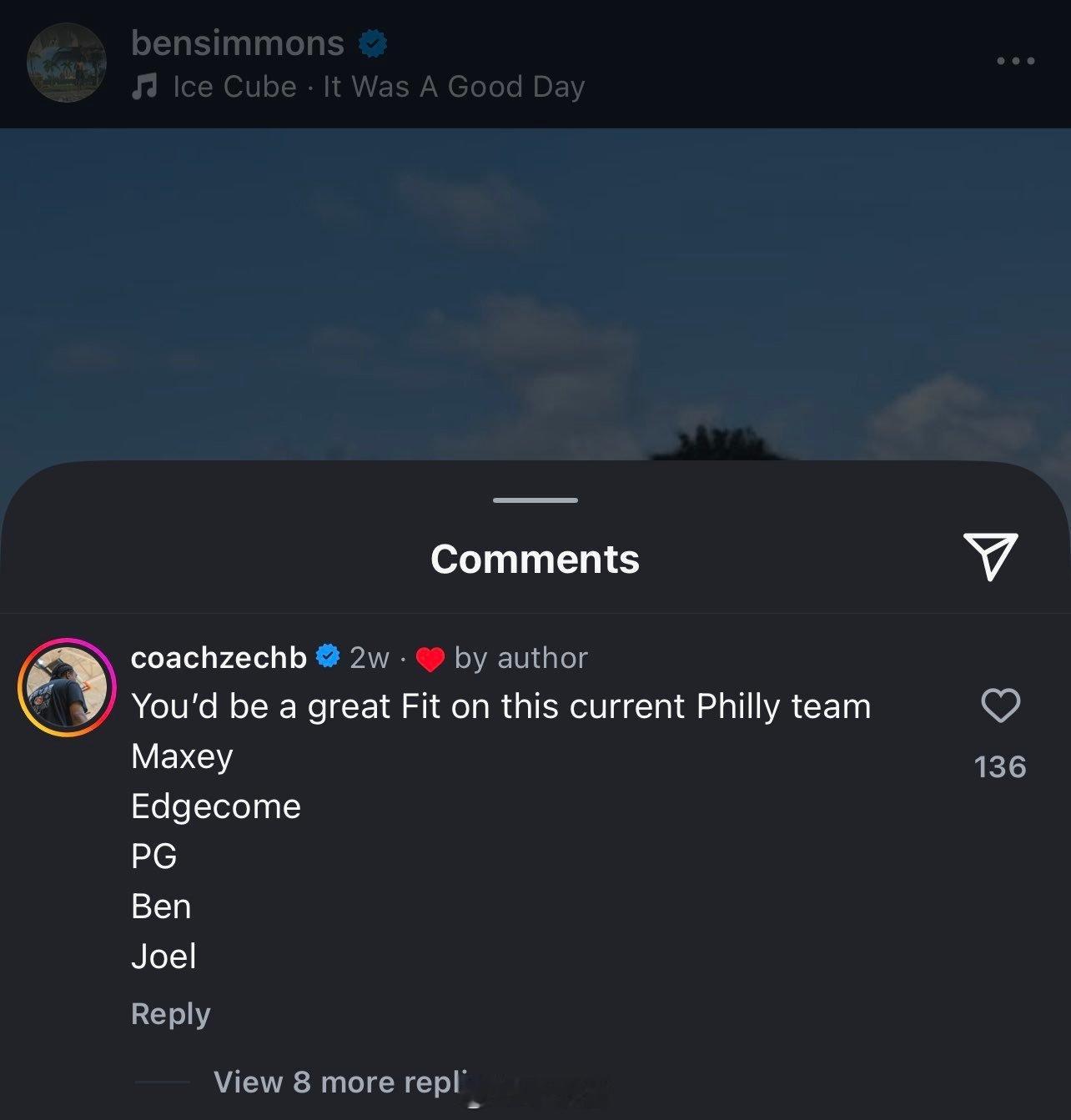 西蒙斯点赞说他适合目前这支76人的评论。 