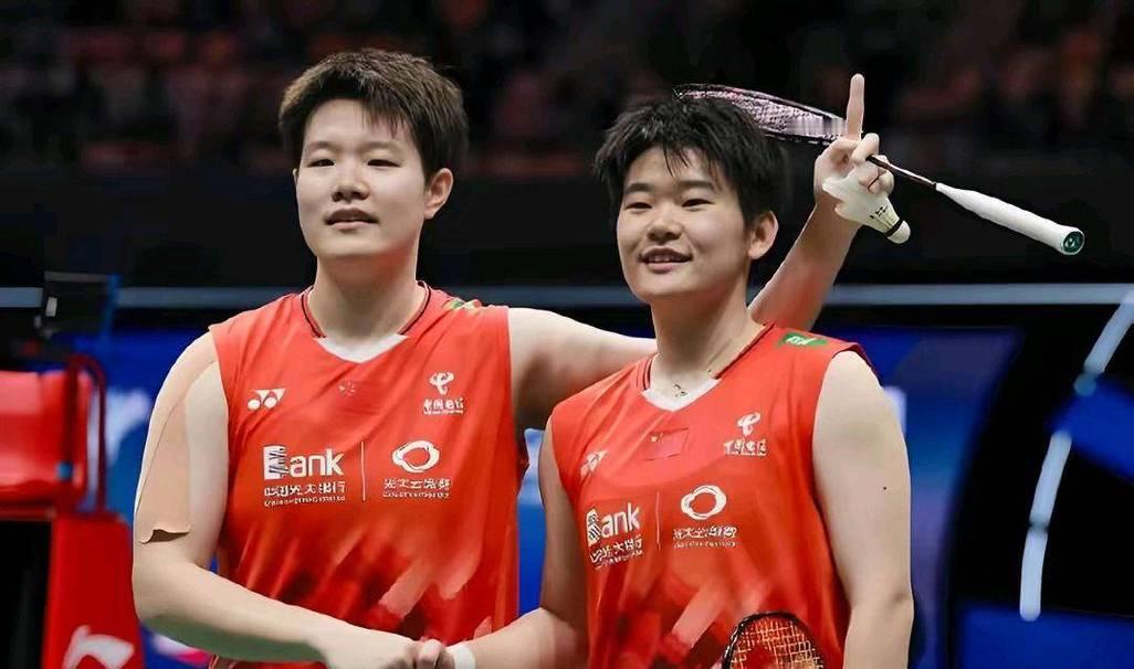 今天1/8赛有场焦点战，世界第一的圣坛组合对阵日本名将志田千阳搭档混双名将五十沙