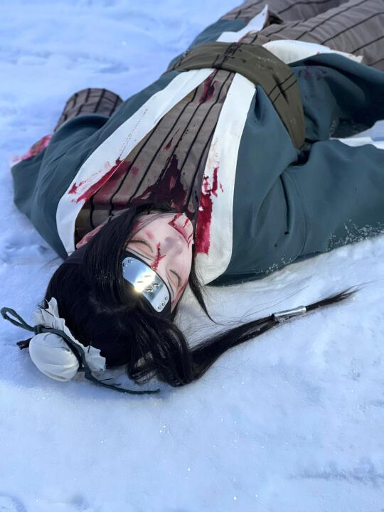 下雪了，白啊，是你在哭吗