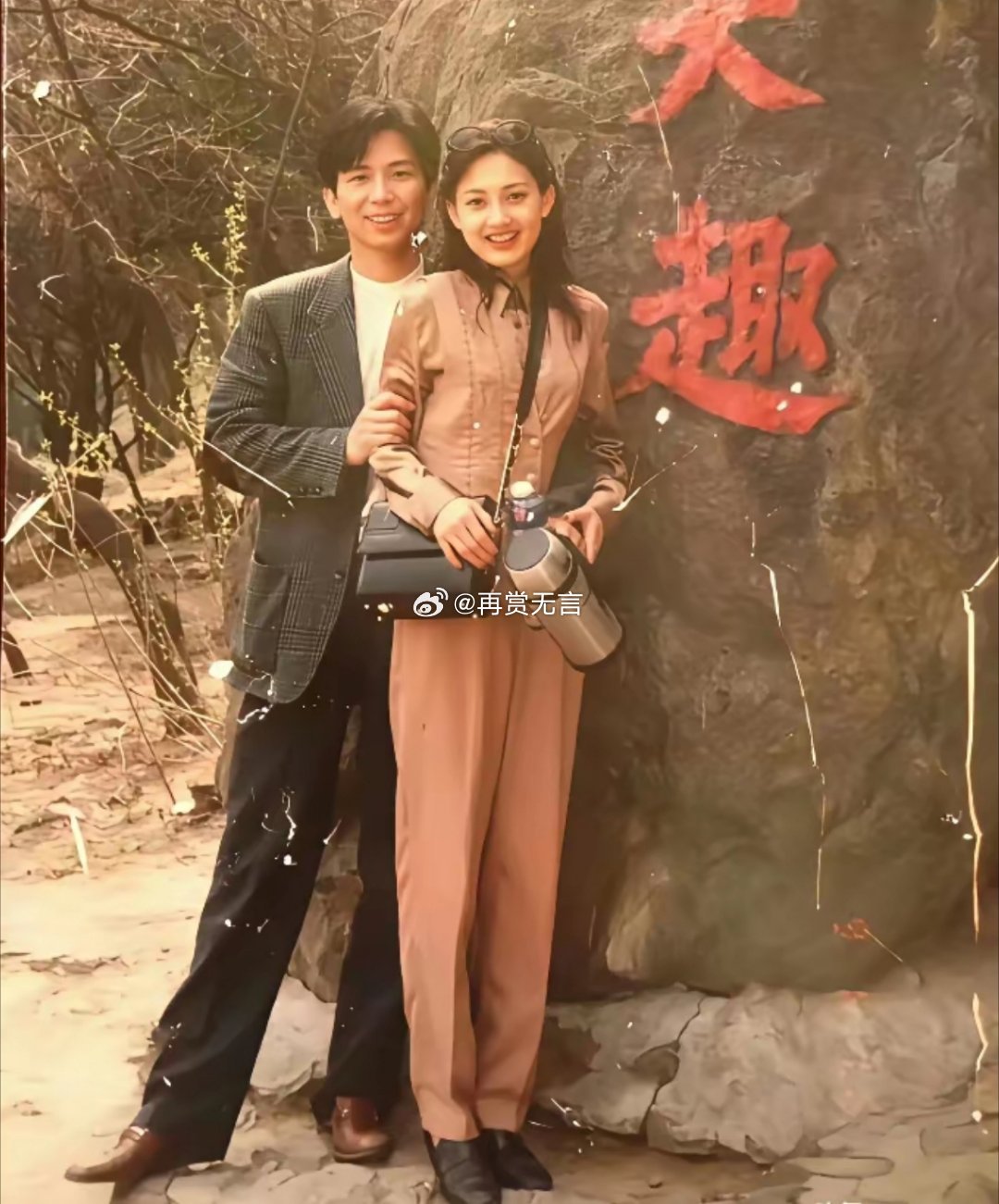 以前的女明星，随便拎一个出来，都能吊打现在的网红妆。 