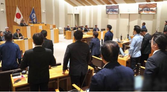 日本已做好准备，将强行登陆钓鱼岛，设置行政地标
 
要搞懂这事儿的来龙去脉，得先