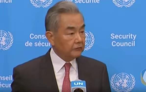 中国会费不能白交，王毅对下任联合国秘书长提要求：不合条件免谈
当地时间5月26日
