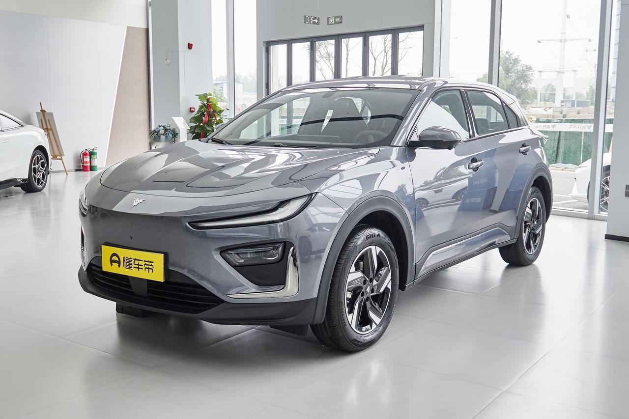 【新哪吒X正式上市 售8.98万元起】新款哪吒X迎来正式上市，新车共推出4款车型