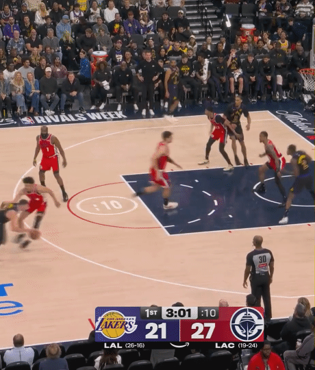 前天湖人打快船，很明显卢卡东契奇的单打能力那么强，得分能力属于顶级，始终还是没想