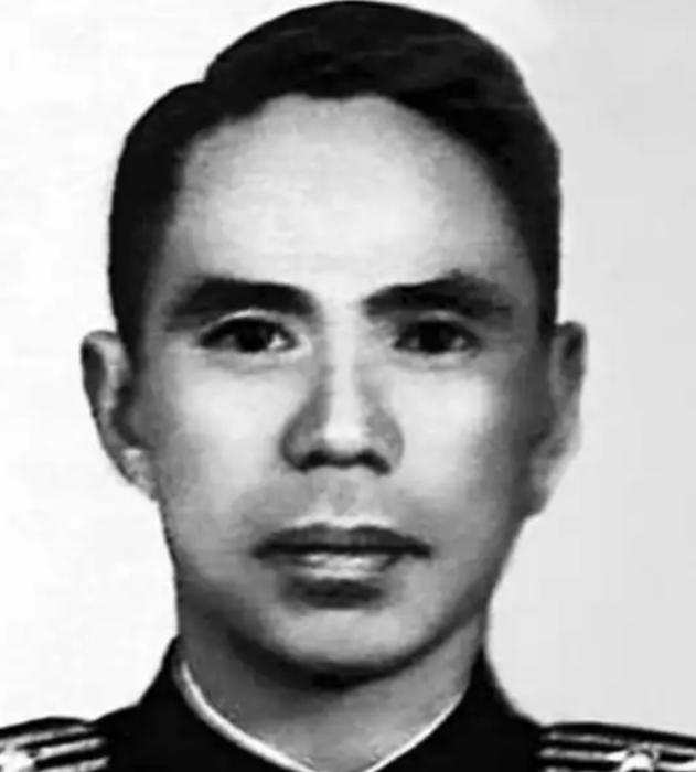 1992年，侨居美国多年的军统“杀人魔王“毛森，在晚年生命垂危之时向儿子做出最后