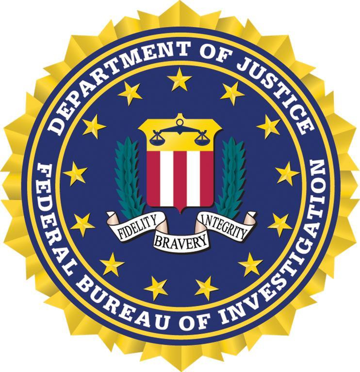联邦调查局逮捕了一名原中情局的高级行政雇员戴维·拉什，并且从他家里搜出了三百根金