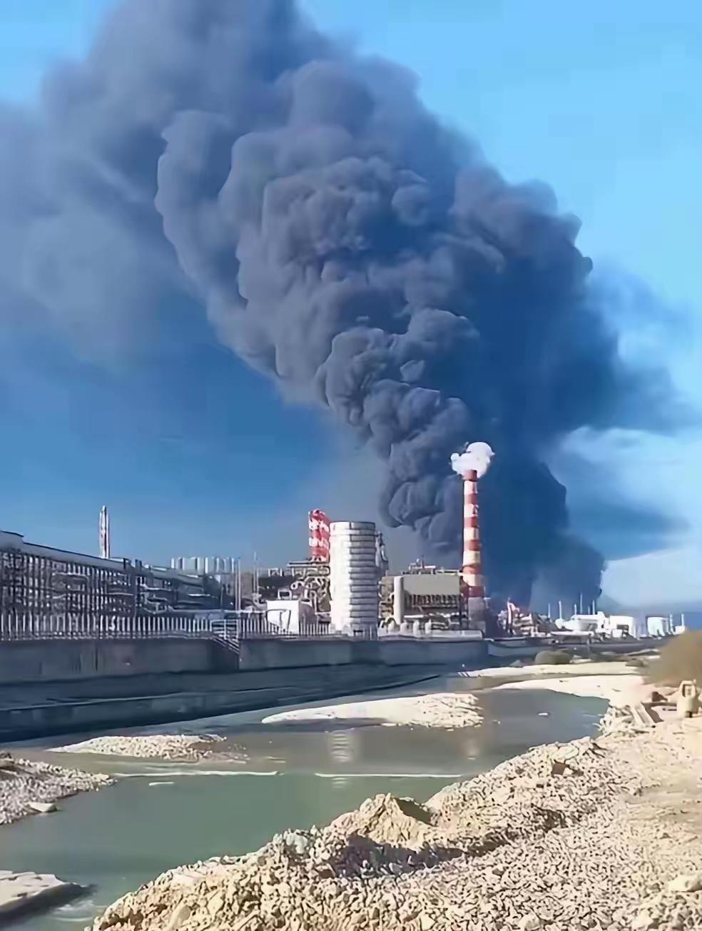 [微风]台湾当局的风向，转得比电风扇还快！昨天还在喊“战斗到底”，今天突然高呼“