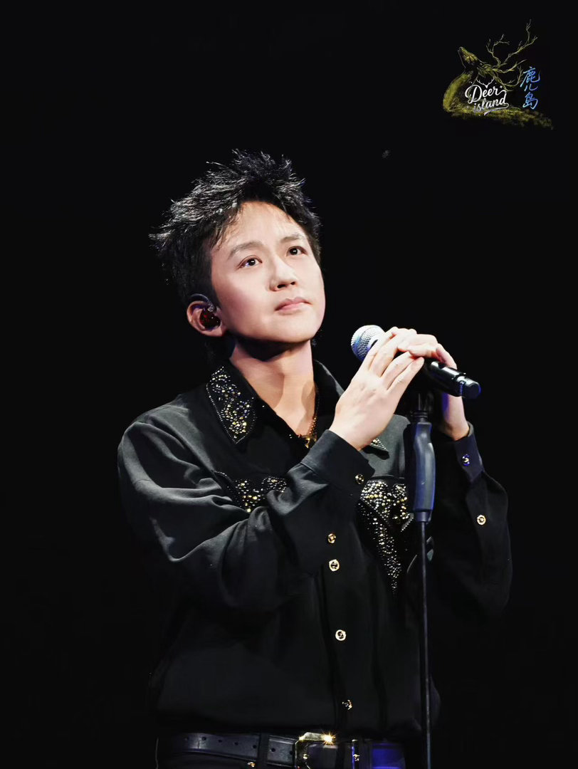 邓超和五哈后期低山臭水遇知音 超哥说柠檬真吃不了，后期直接给他爆改成柠檬精。这反