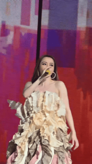张靓颖rap不基础造型更不基础追张靓颖苏州演唱会 张靓颖苏州演唱会现场太燃了！《