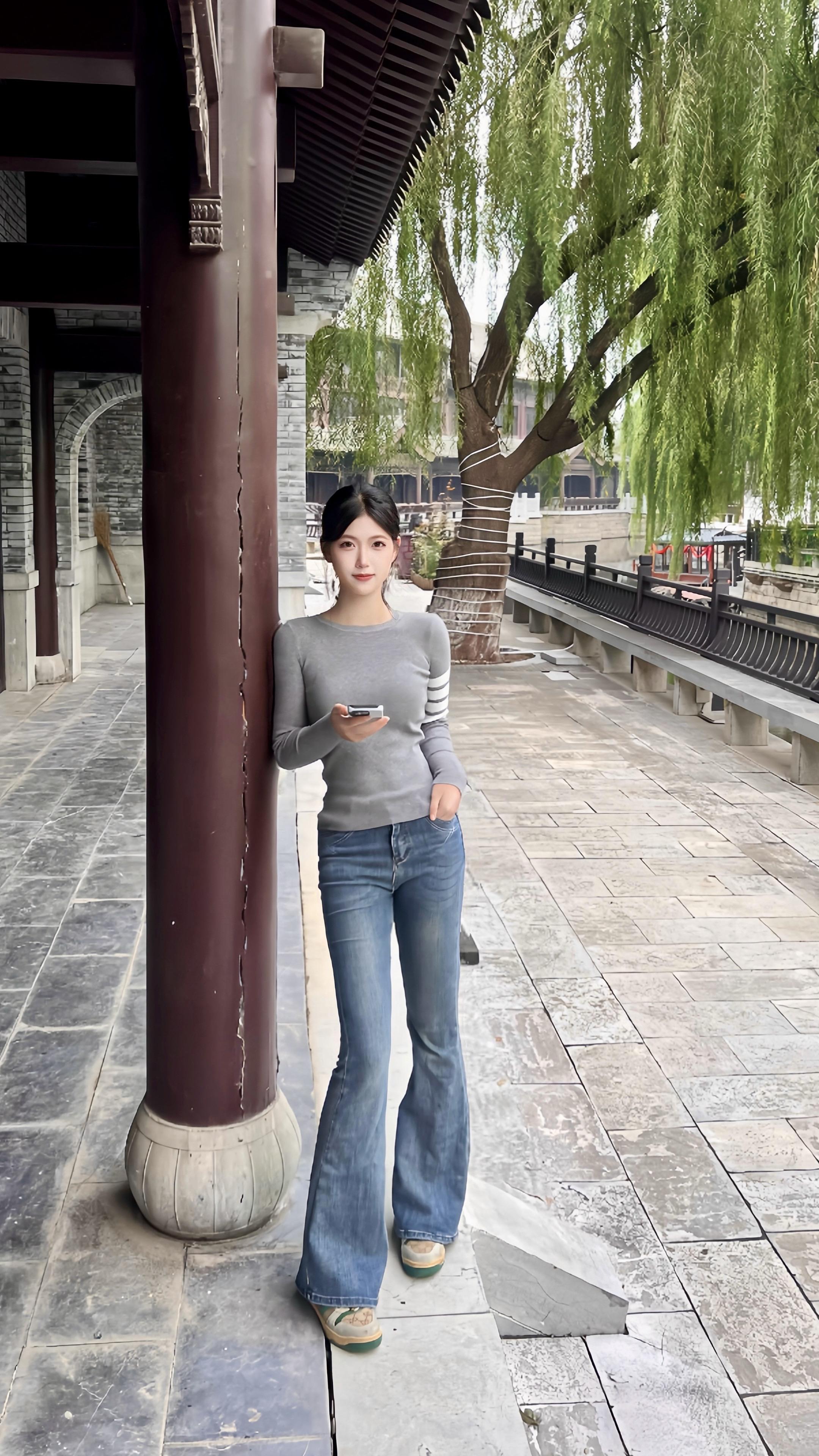 斩尽昨日枷锁 今日方知我是我。