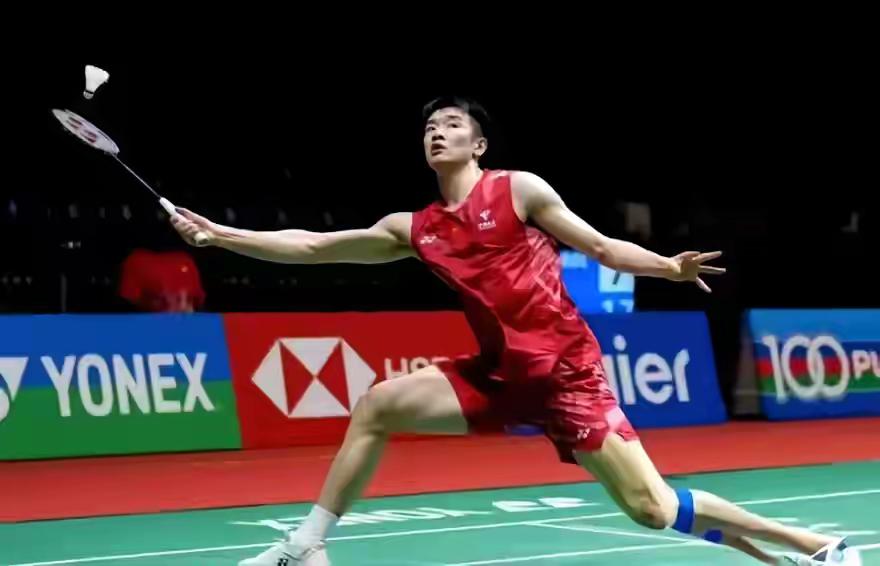 李诗沣真不容易，日本公开赛因伤退赛，现在还带着伤首轮战胜拉克什亚！

李诗沣真是