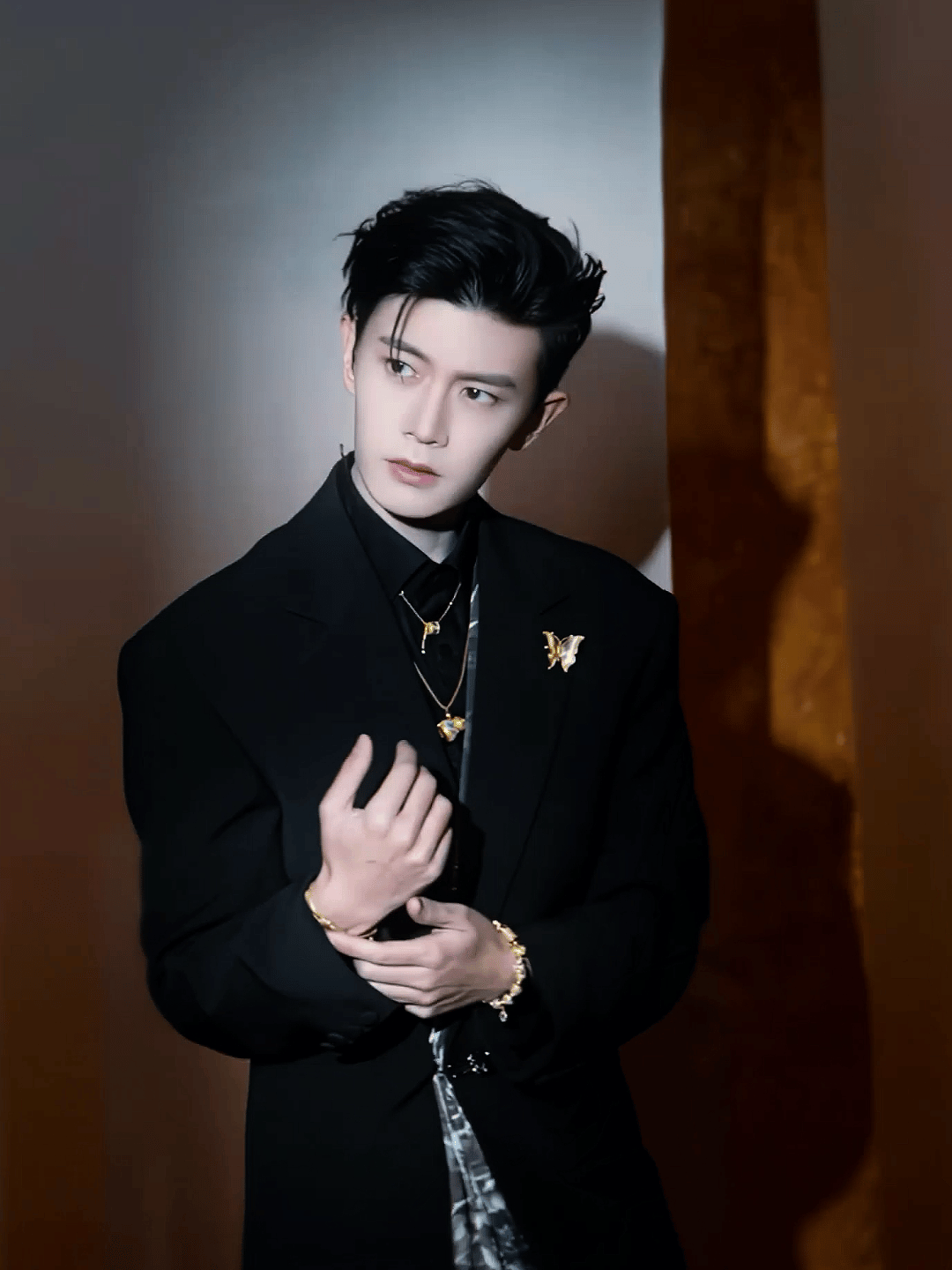 任嘉伦 ♡⃝♡⃝🪁任:Rෆenᥫᩣ༠°☆◇“成功需要成本，时间也是一种成本，对