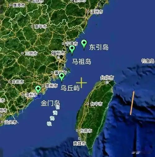 萧旭岑曾抛出一个惊雷：若台湾地区民众真想统，动手的未必是大陆，反可能是美日。他认