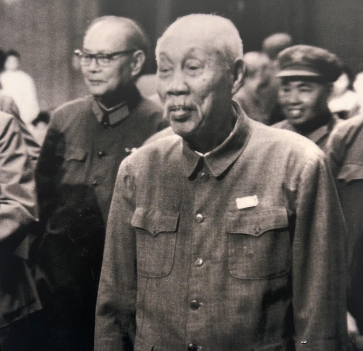 1972年2月，董必武担任中华人民共和国代主席。1973年8月24日至28日，出