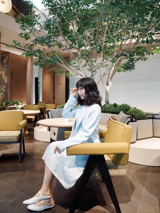 从云端到绿洲：一场跨越七十余载的航旅之约