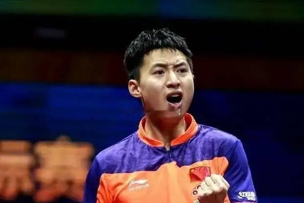 方博在直播中说，老有人说我要去追大迪，你们就不要去带这个节奏了。首先大迪不一定看