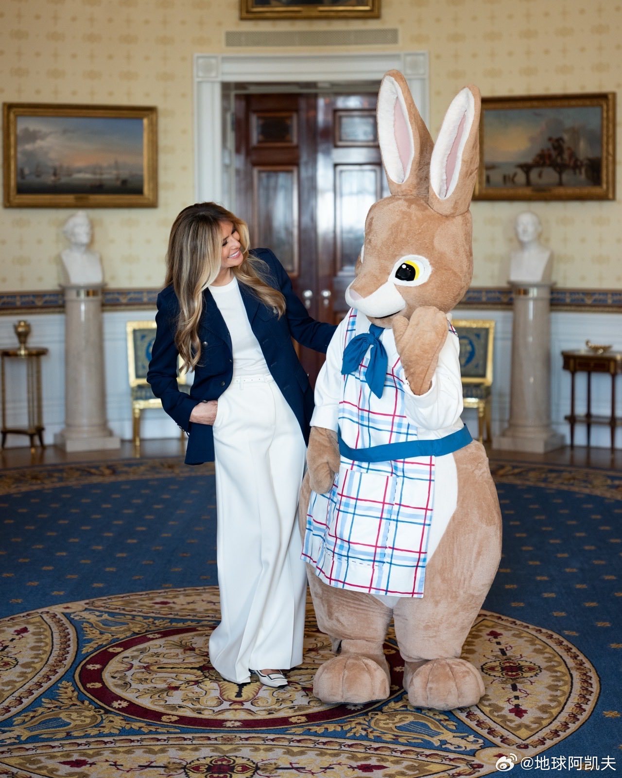 第一夫人梅拉尼娅🐰复活节合照被特朗普言论震惊了热点现场海外新鲜事