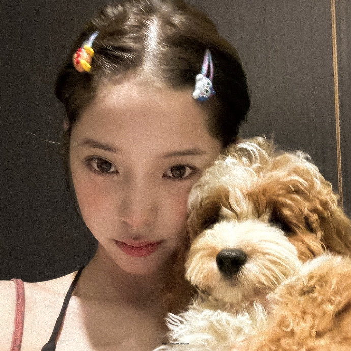 欧阳娜娜最想删掉的梗 看欧阳娜娜这段访谈很惊喜，面对曾经想删掉的梗，她能轻松大方