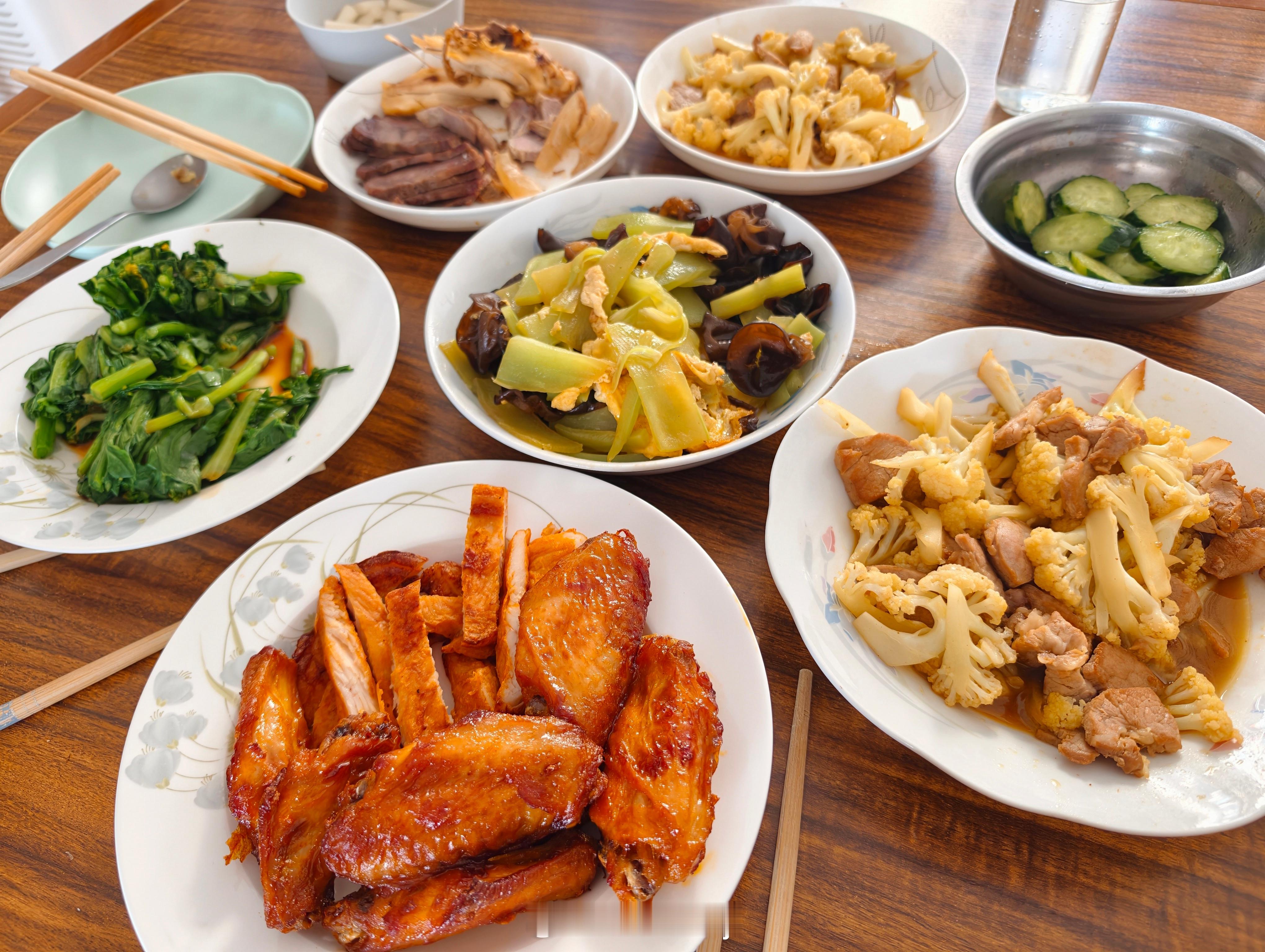 还是在家吃饭舒服