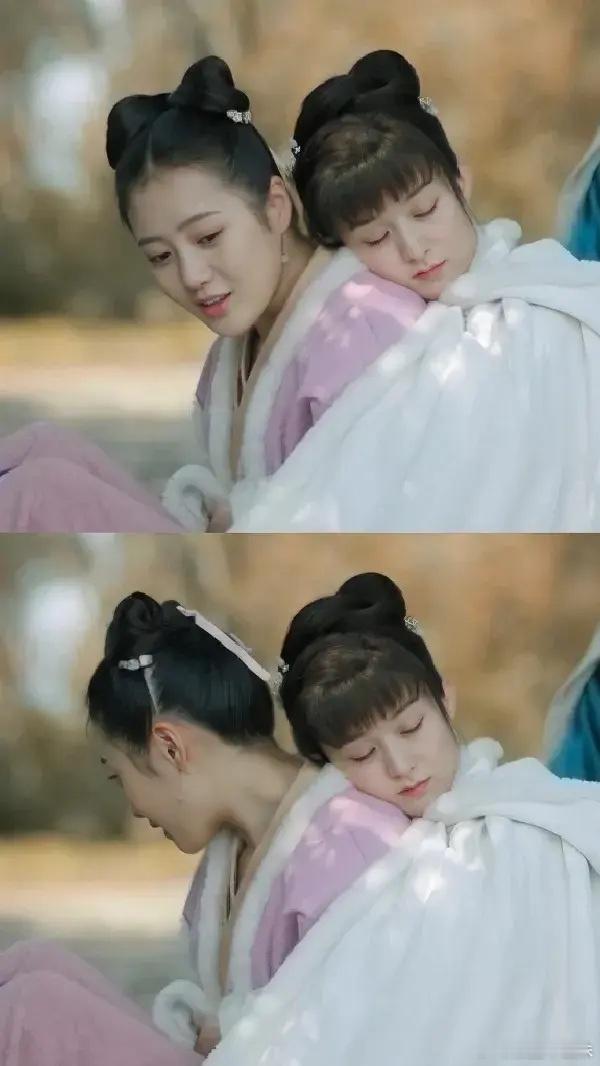#赵丽颖的伞撑了一个又一个人#赵丽颖对于后辈的提携真的好好啊！6年前赵丽颖和王梓