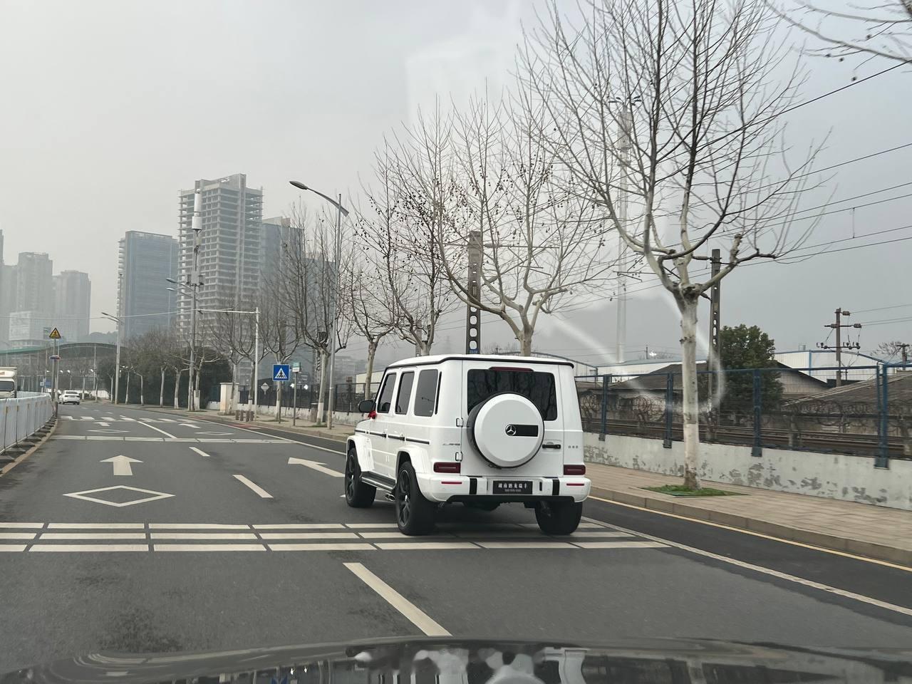 周末长沙之行当然不只是单纯走走逛逛，所有熬到凌晨的盯盘、咬着牙守住的纪律、每一次