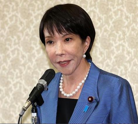 国际关系从无两头讨好好事，日本投机外交玩砸，左右逢源美梦彻底破碎。

不管是人与