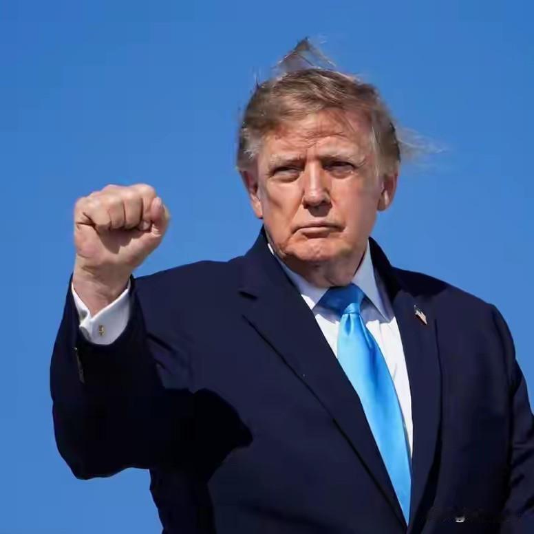 特朗普自称解决了八场战争，暗示诺贝尔和平奖，不给他是重大失误！
今天周四，202