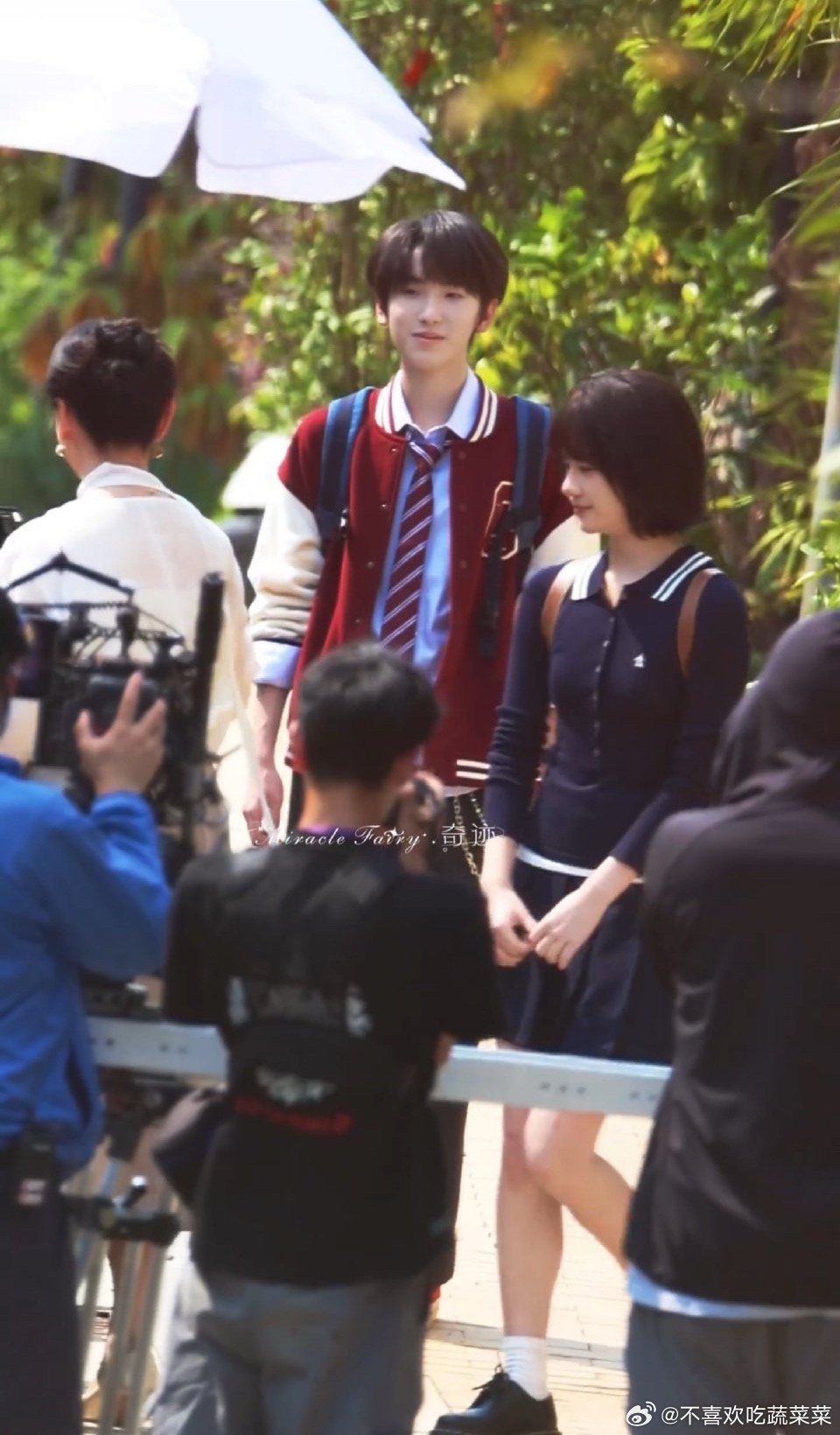 tg 李浩宇姐姐出现 