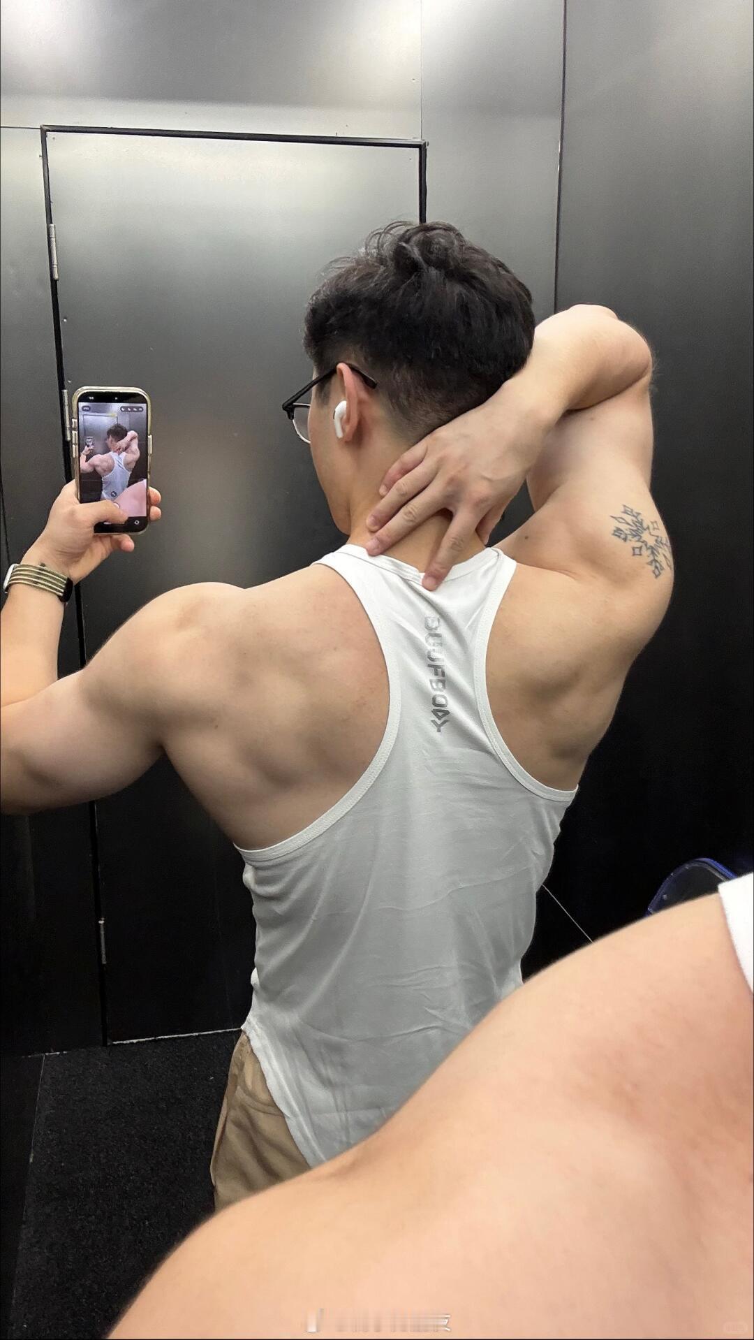 有一种妈妈的感觉[舔屏] ​​​