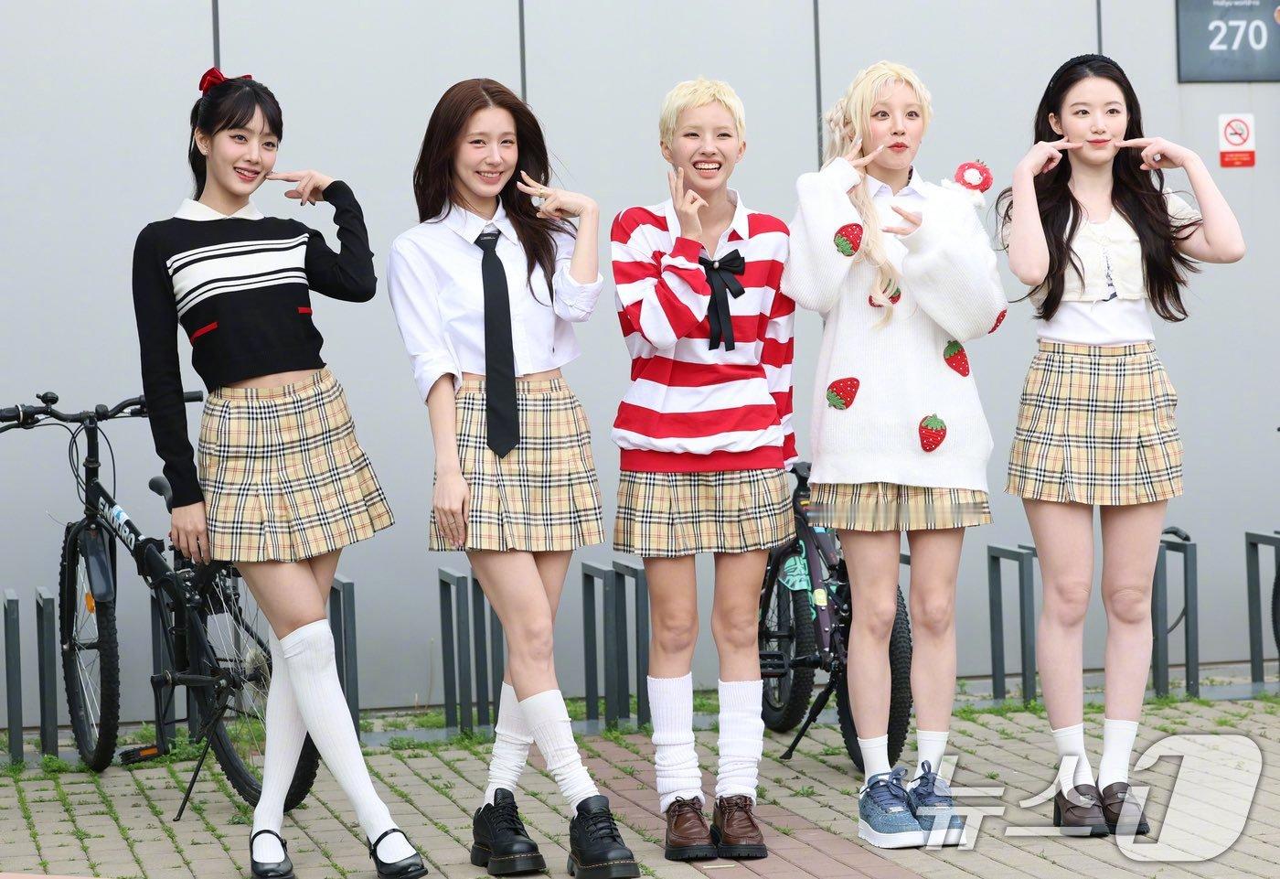 【Naver综合】8日下午，I-DLE《认识的哥哥》上班路新闻图，漂亮可爱元气满