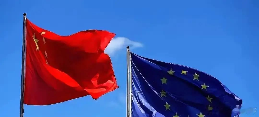 荷兰人，动手了。大半夜，ASML直接把几款核心DUV光刻机的出口许可，撤了。理由