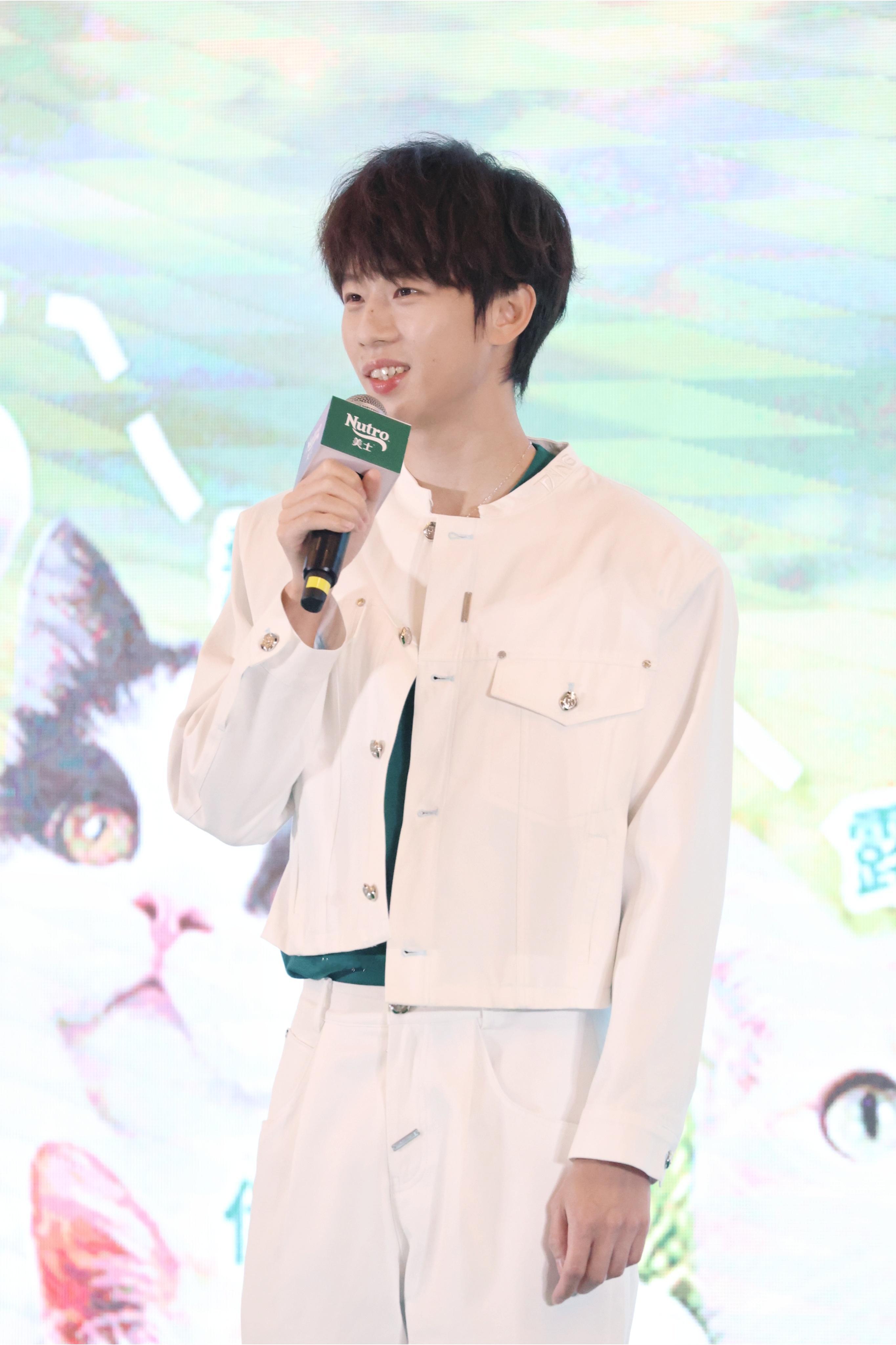 0819美士发布会一会编辑 